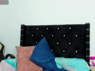 EbonnyLatinx Porn Show