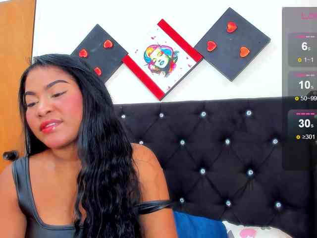 EbonnyLatinx webcam