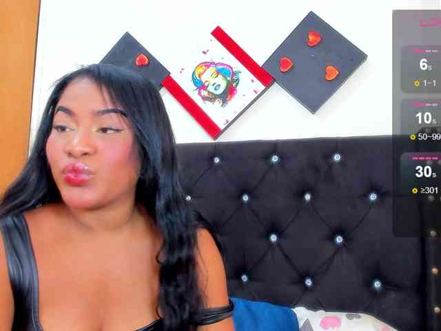 EbonnyLatinx webcam