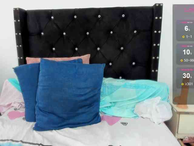 EbonnyLatinx webcam