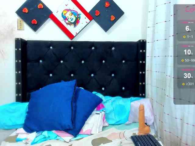 EbonnyLatinx webcam