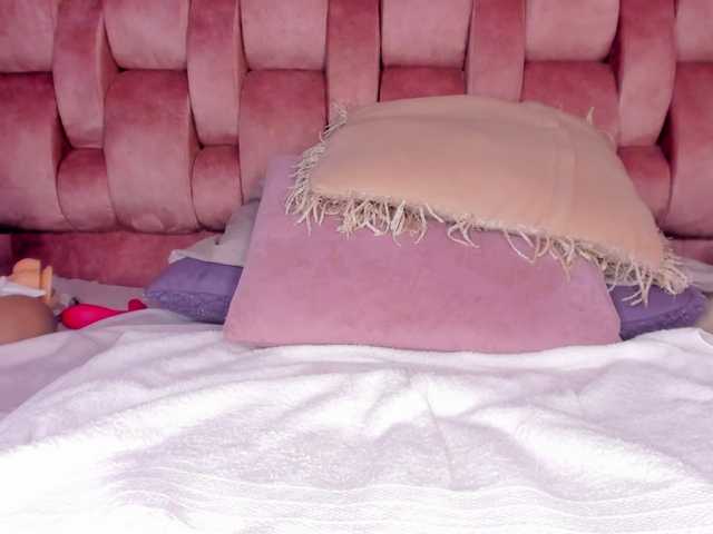 Kahia-swt from BongaCams is Freechat