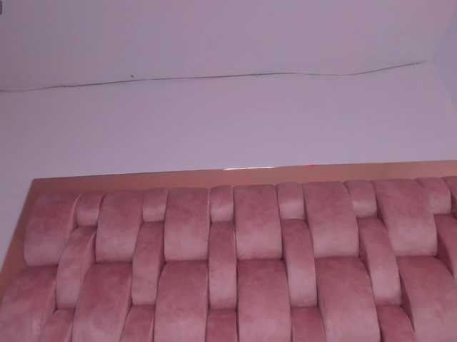 Kahia-swt Live Cam on BongaCams