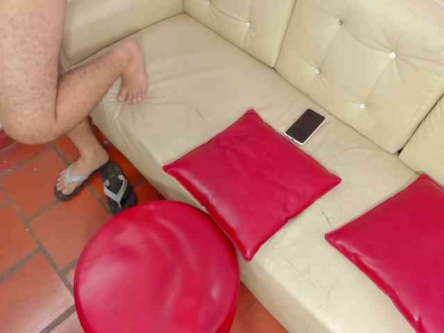 blow2job_lat webcam