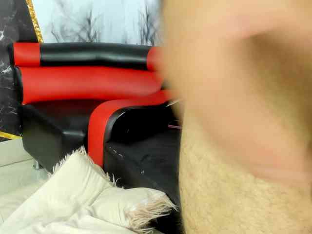 blow2job_lat webcam