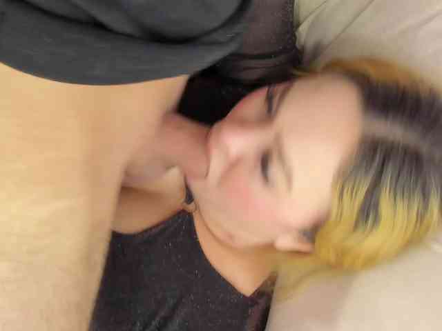 blow2job_lat webcam