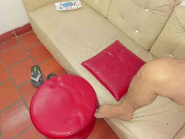 blow2job_lat webcam