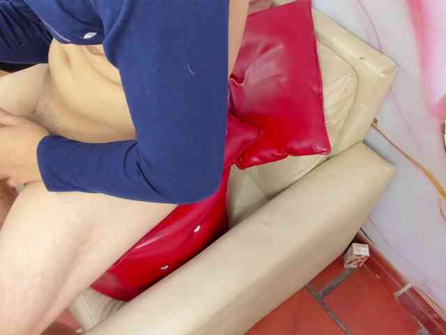 kinky chat Blow2job-lat
