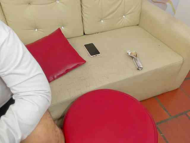 blow2job_lat webcam