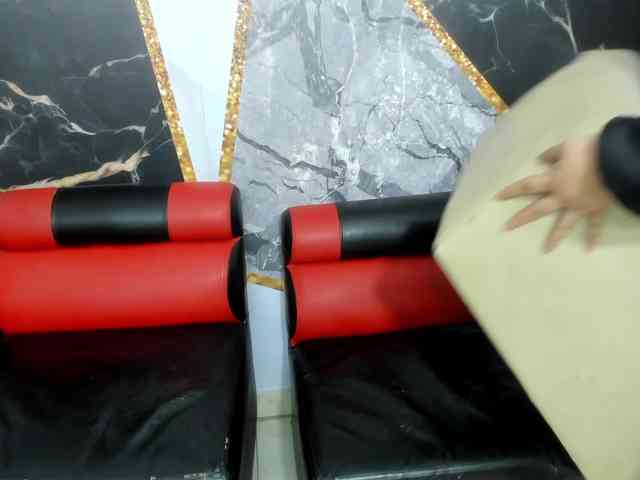 blow2job_lat webcam