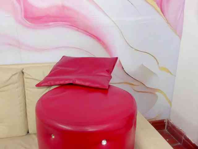 blow2job_lat webcam