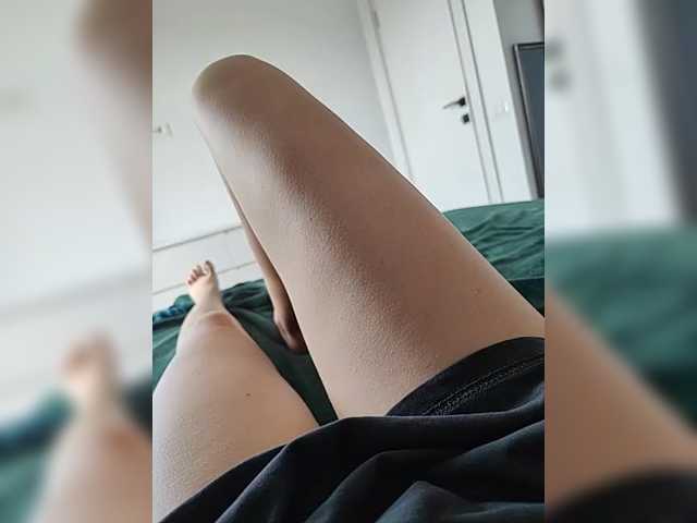 Julli21 on BongaCams 