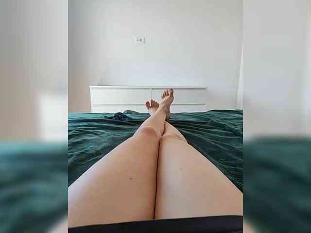 Julli21 webcam