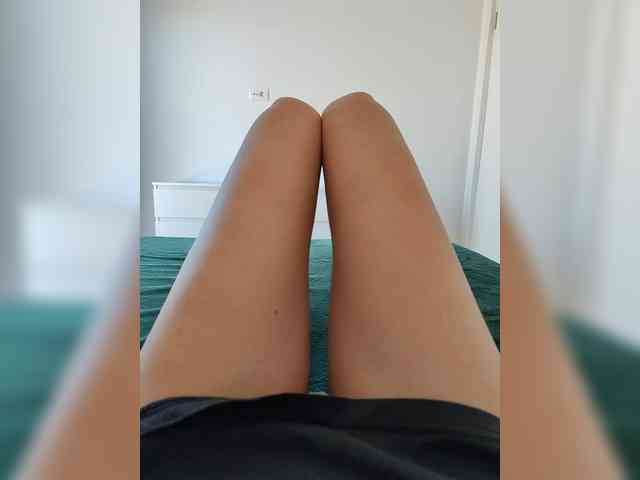Julli21 webcam