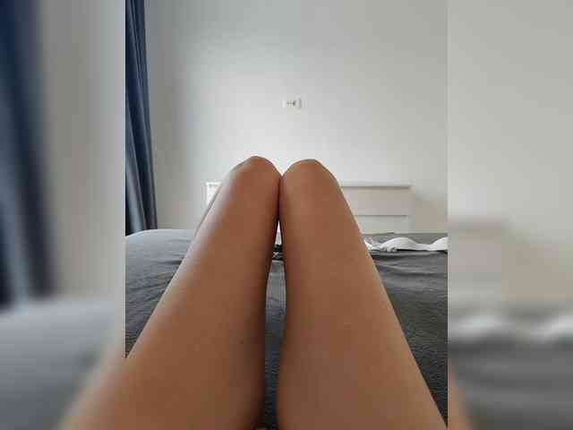 Julli21 webcam
