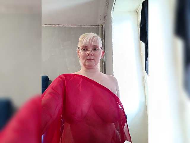 Sweetie454's BongaCams show and profile
