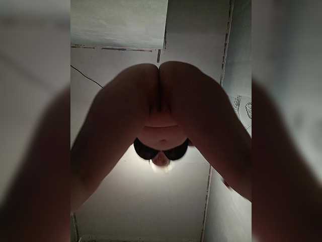 Sweetie454's BongaCams show and profile