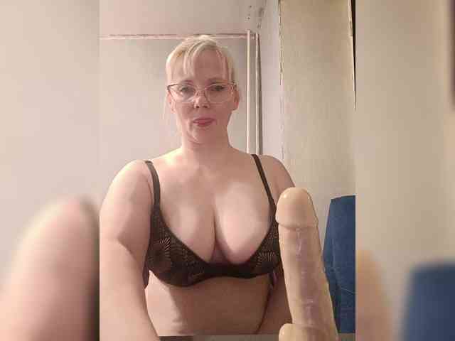 Sweetie454 webcam