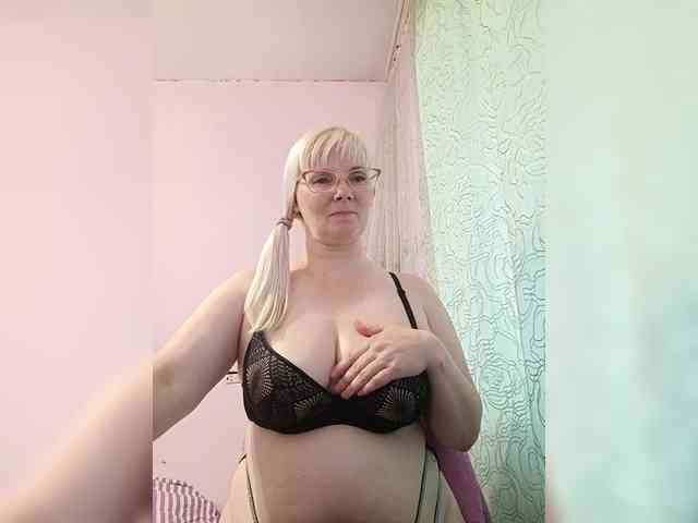 Sweetie454 webcam