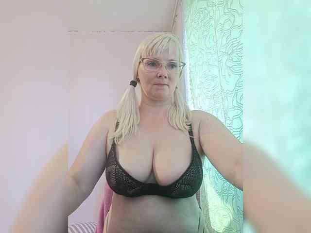 Sweetie454 webcam