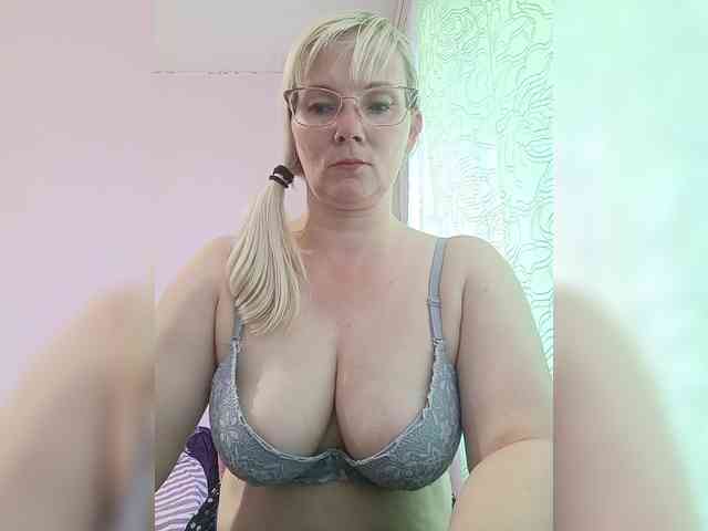 Sweetie454 webcam