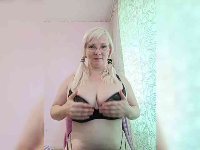 Sweetie454 webcam