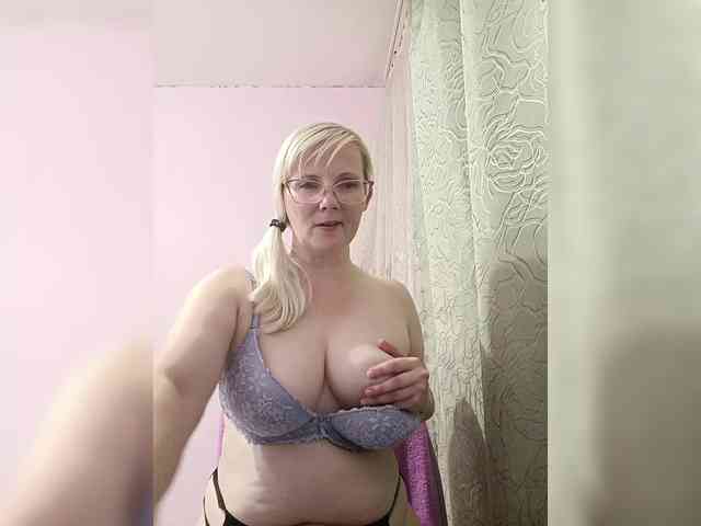 Sweetie454 webcam