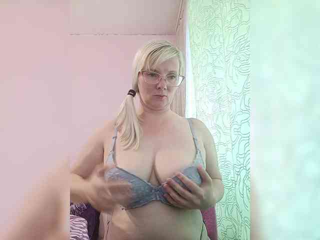 Sweetie454 webcam