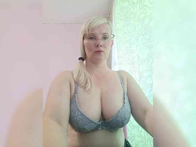 Sweetie454 webcam