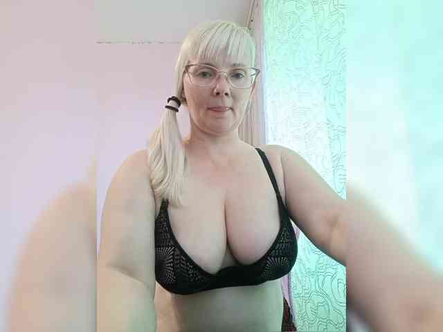 Sweetie454 webcam