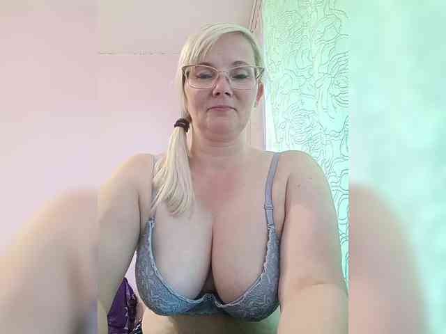 Sweetie454 webcam