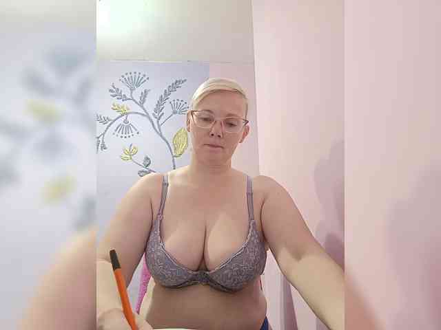 Sweetie454 webcam