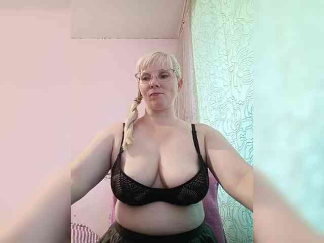 Sweetie454 webcam
