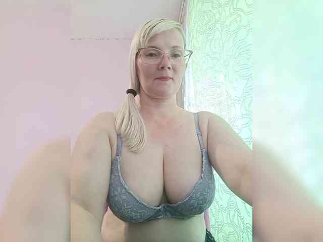 Sweetie454 webcam