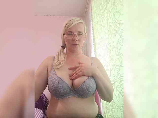 Sweetie454 webcam