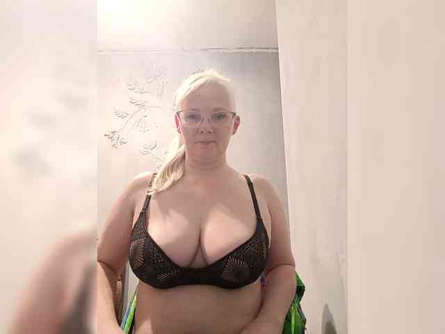 Sweetie454 webcam