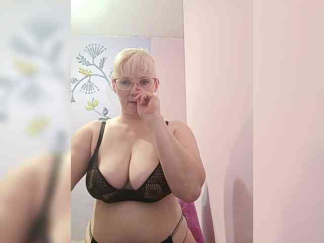 Sweetie454 Live Webcam on BongaCams