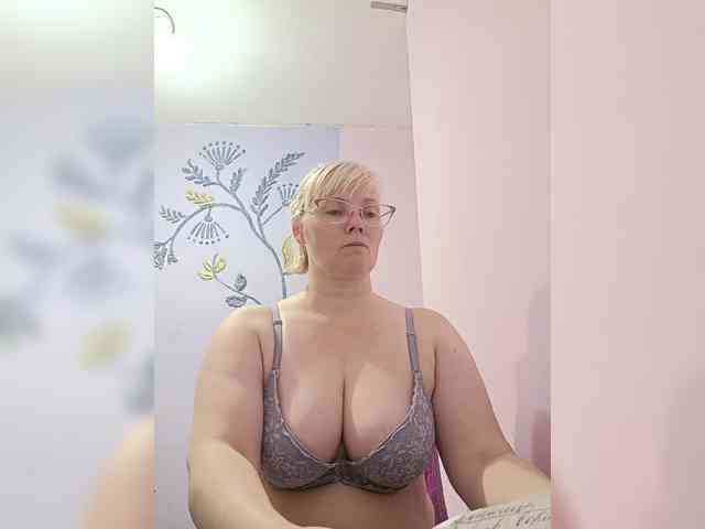 Sweetie454 webcam