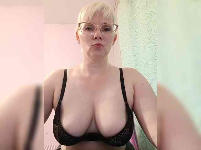 Sweetie454 webcam