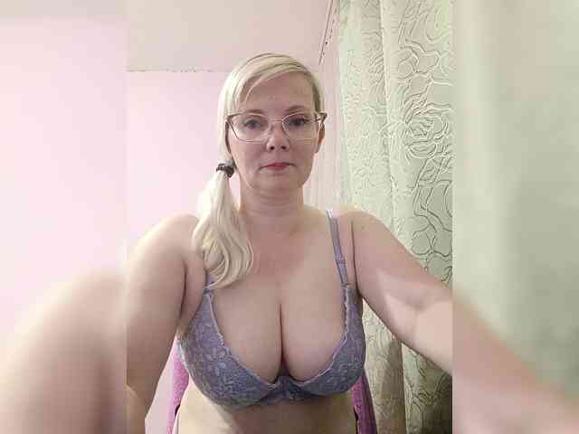 Sweetie454 webcam