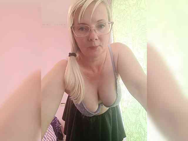 Sweetie454 webcam
