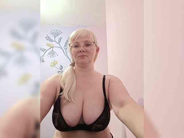 Sweetie454 webcam