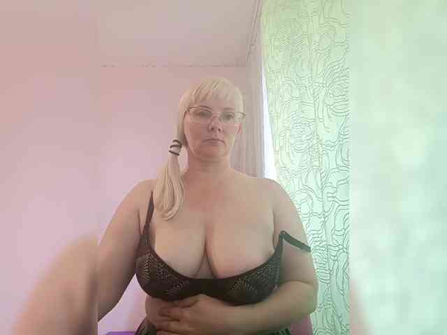 Sweetie454 webcam