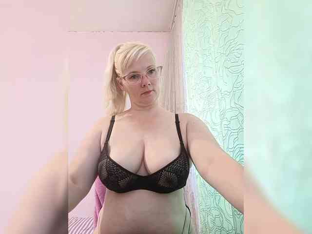 Sweetie454 webcam