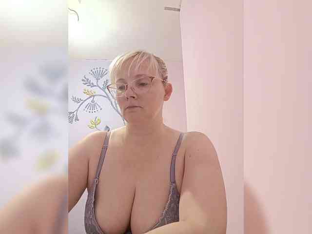 Sweetie454 webcam