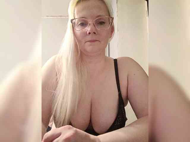Sweetie454 webcam