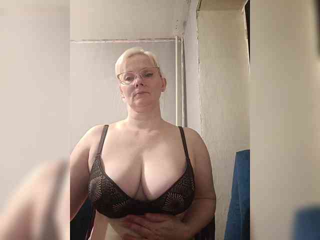 Sweetie454 webcam