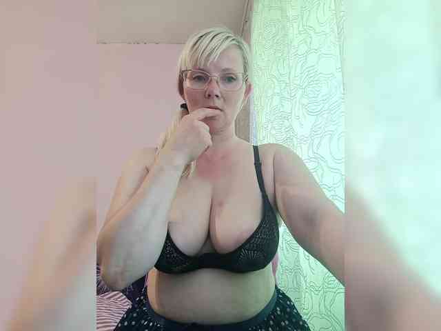 Sweetie454 webcam