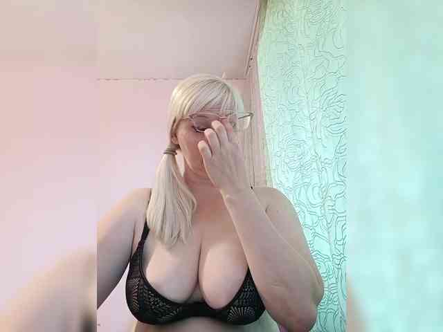 Sweetie454 webcam