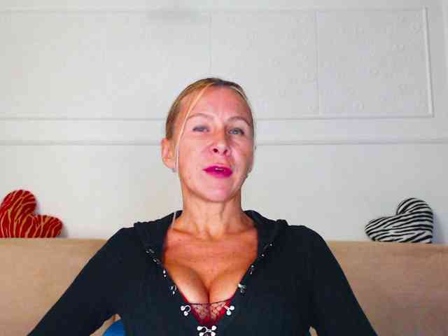anastasiia122 webcam
